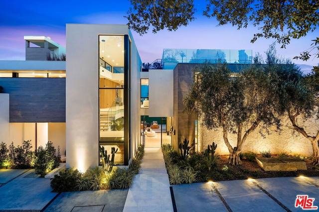 1830 Mango Way, Los Angeles, CA 90049